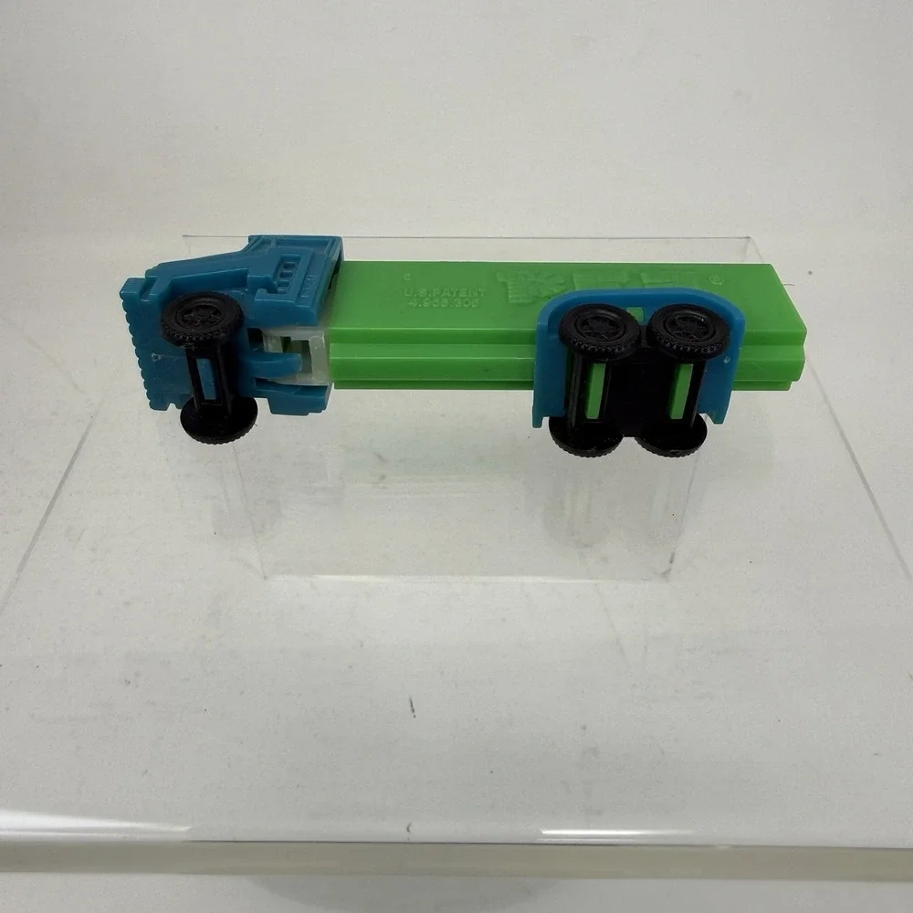 Vintage PEZ Truck Green & Blue No feet -  Made‎ in Slovenia